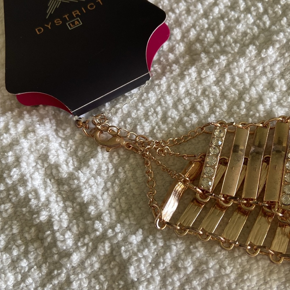 Gold and Rhinestone bracelet - Picture 3 of 4